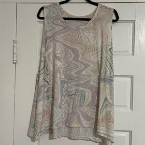 Old Navy go dry ultralight active top